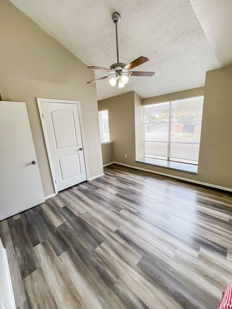 Lubbock Heights - South 14 of 21
