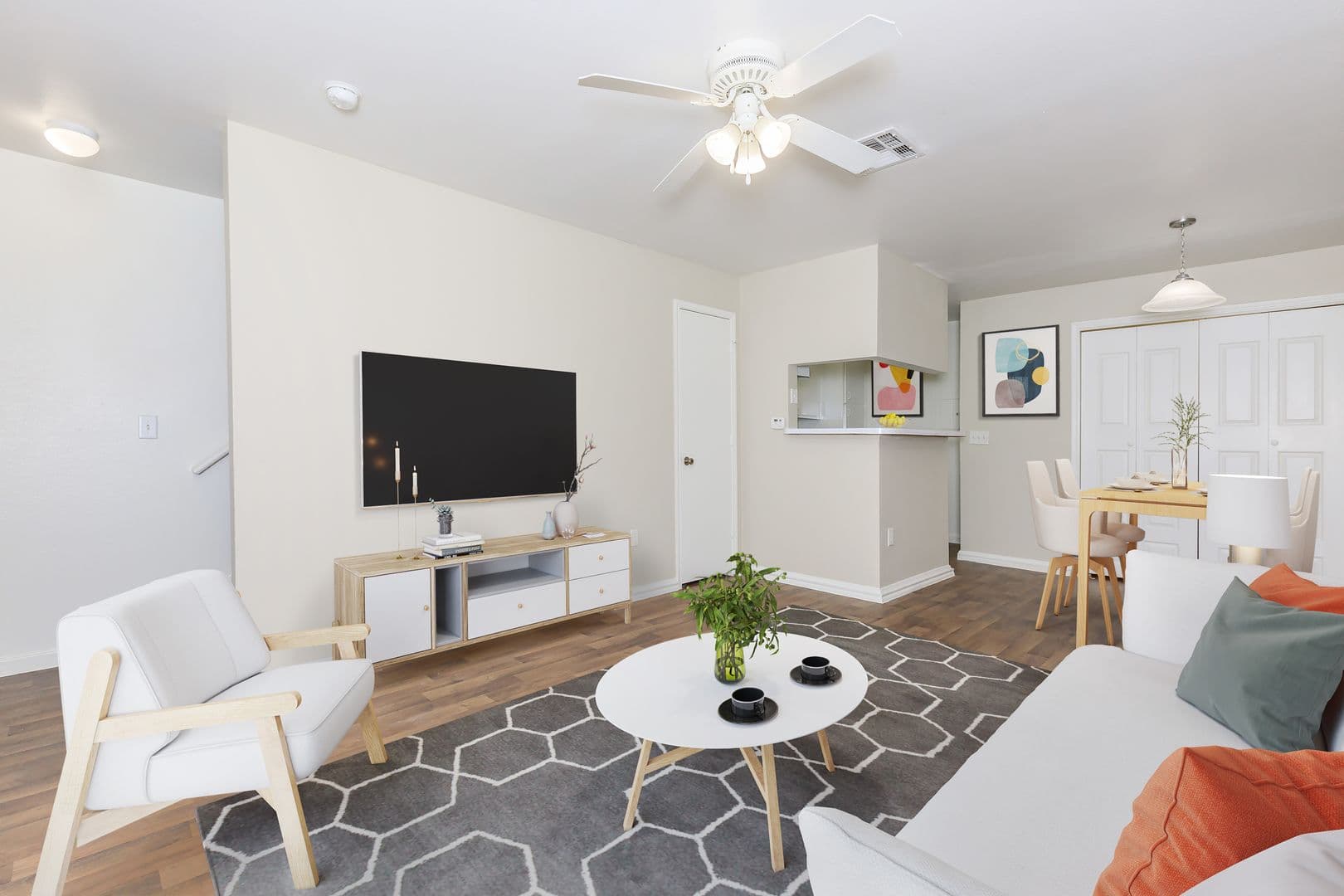 Sovereign Townhomes 4 of 12