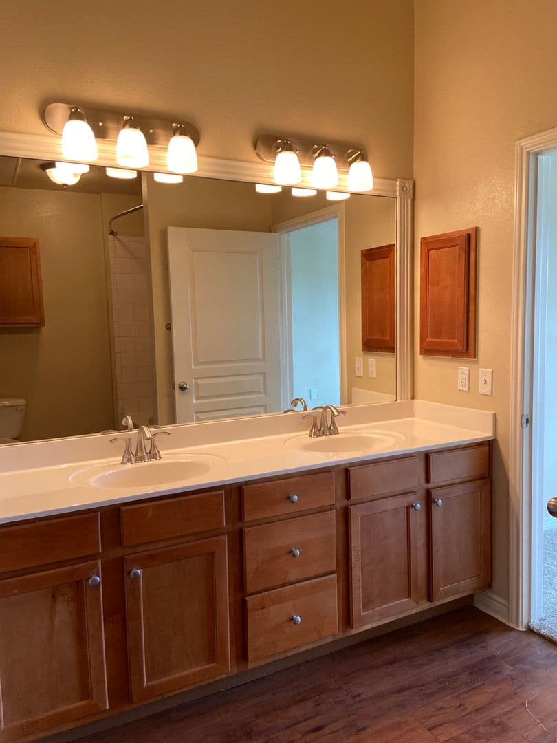 Avanti Hills 23 of 26