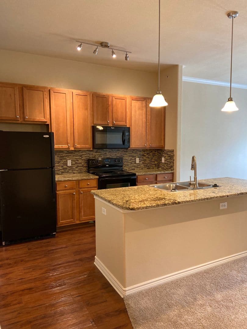 Avanti Hills 6 of 10