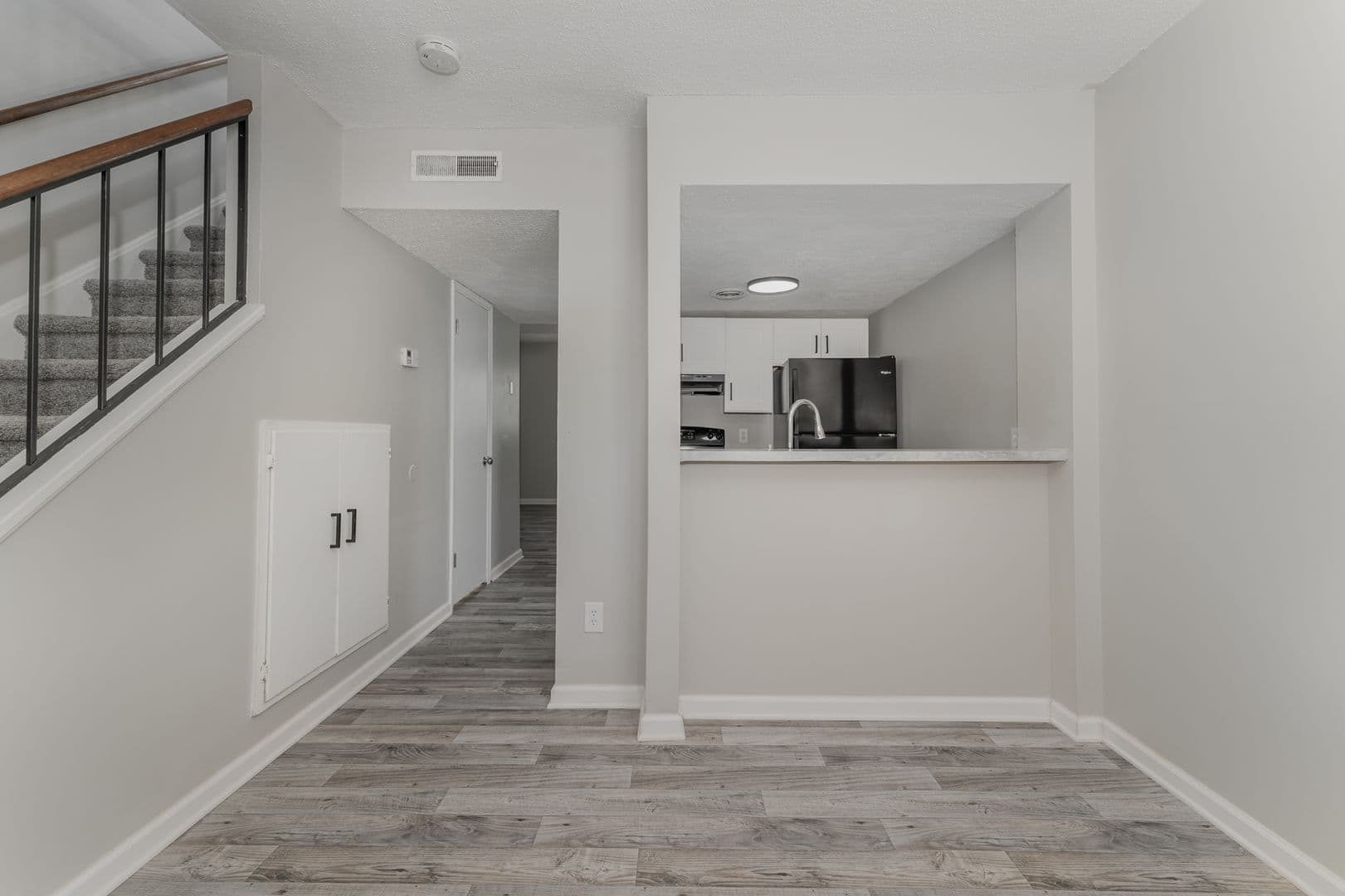 Caswell at Central Avenue 5 of 17