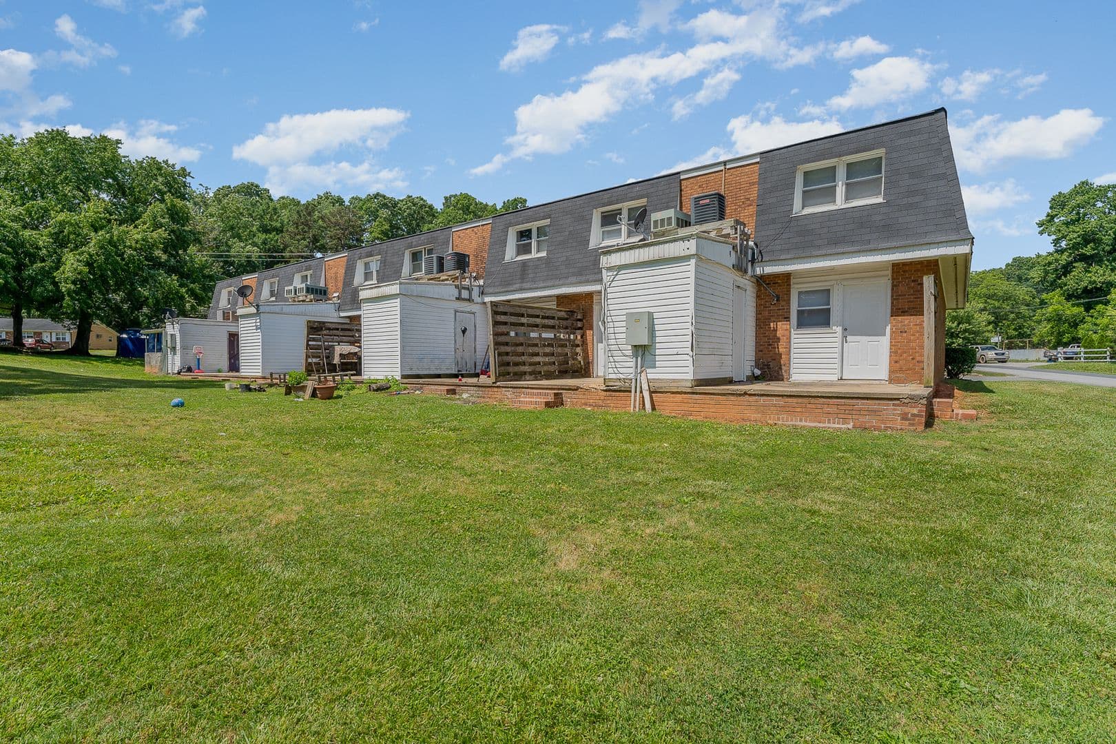 Caswell at Central Avenue 17 of 17