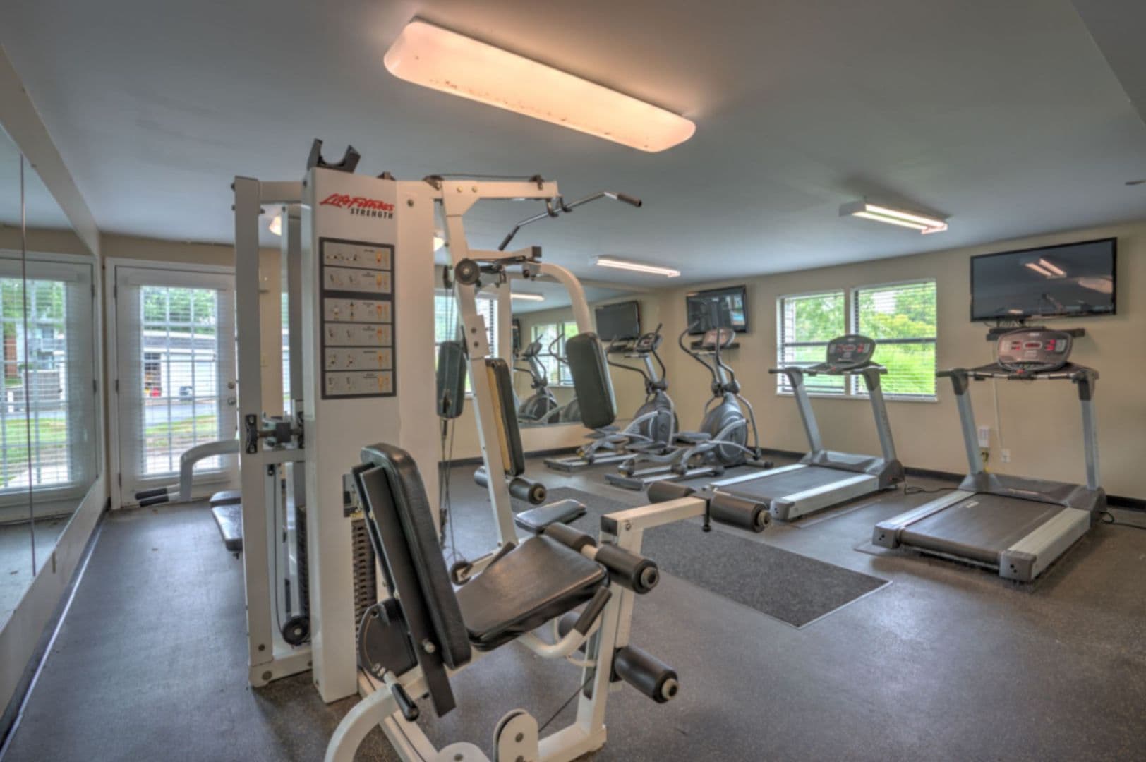 Heatherton Estates 9 of 16