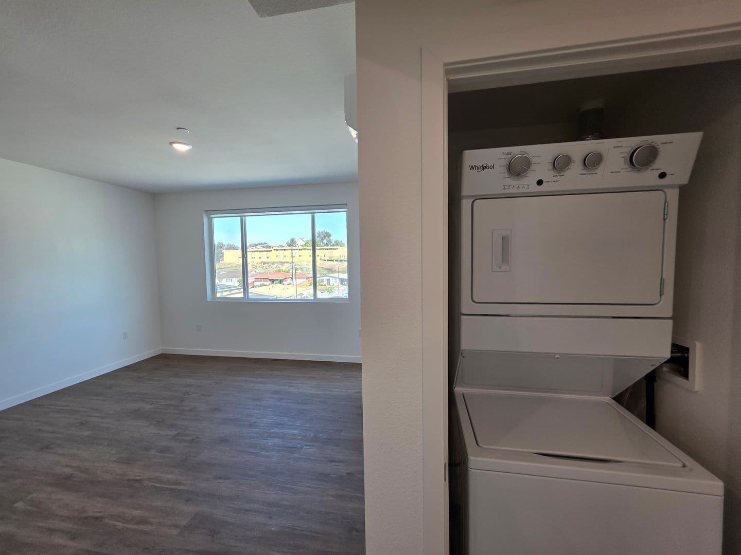 Talas Apartments 6 of 11