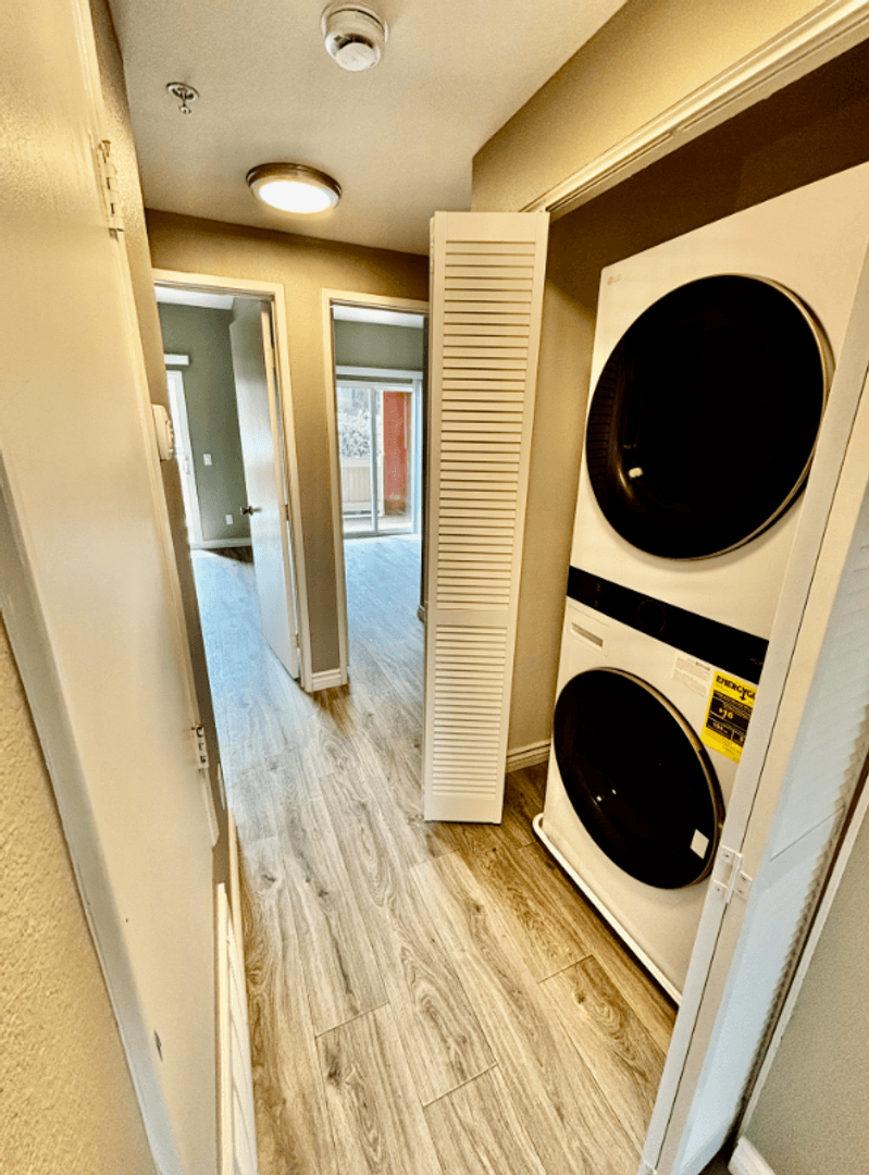 Addisyn Park Apartments 3 of 9