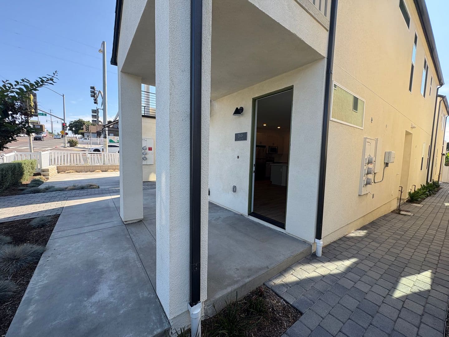 Division & Highland Rowhomes 1 of 8