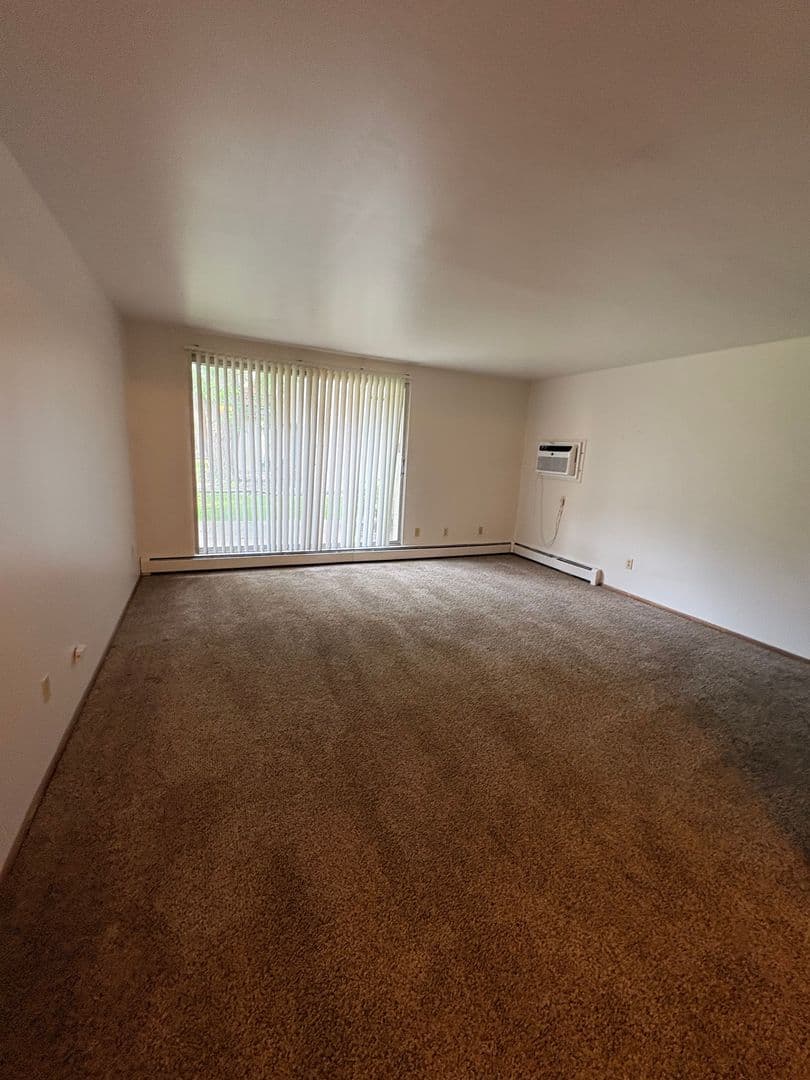 Woodland Court Apartment Homes 2 of 8