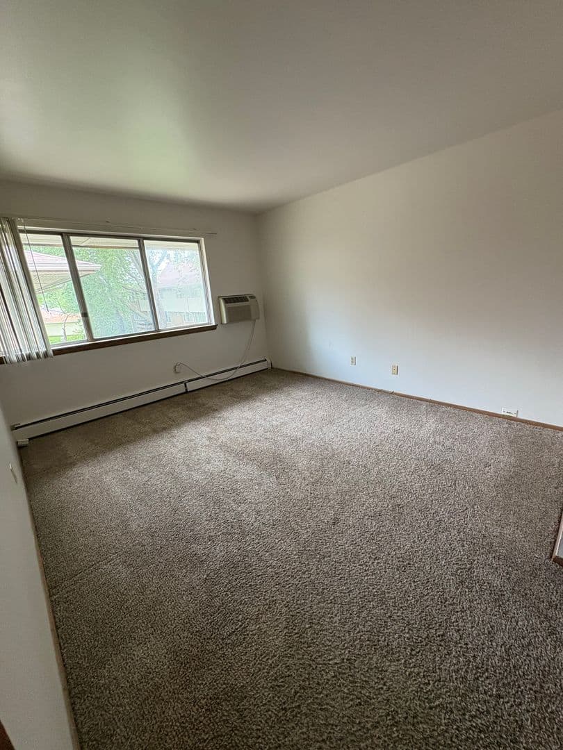 Woodland Court Apartment Homes 8 of 12