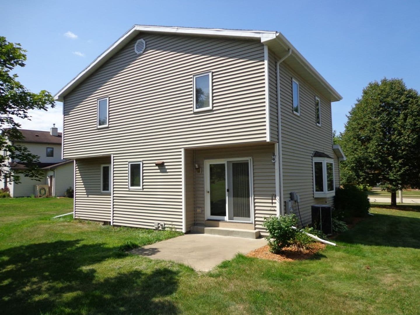 Woodridge Housing 7 of 14
