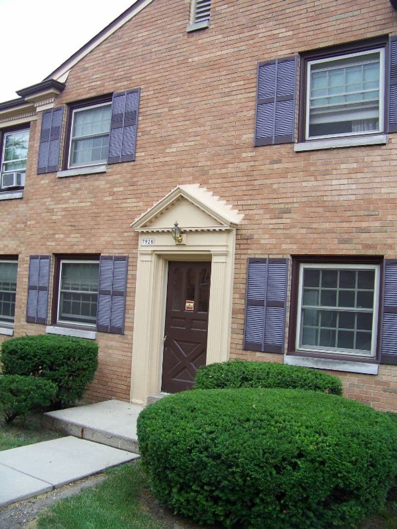 Longfellow Garden Apartment Homes 28 of 38