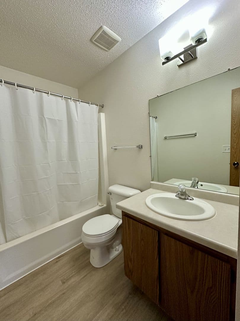 Newbury Place Apartment Homes 22 of 22