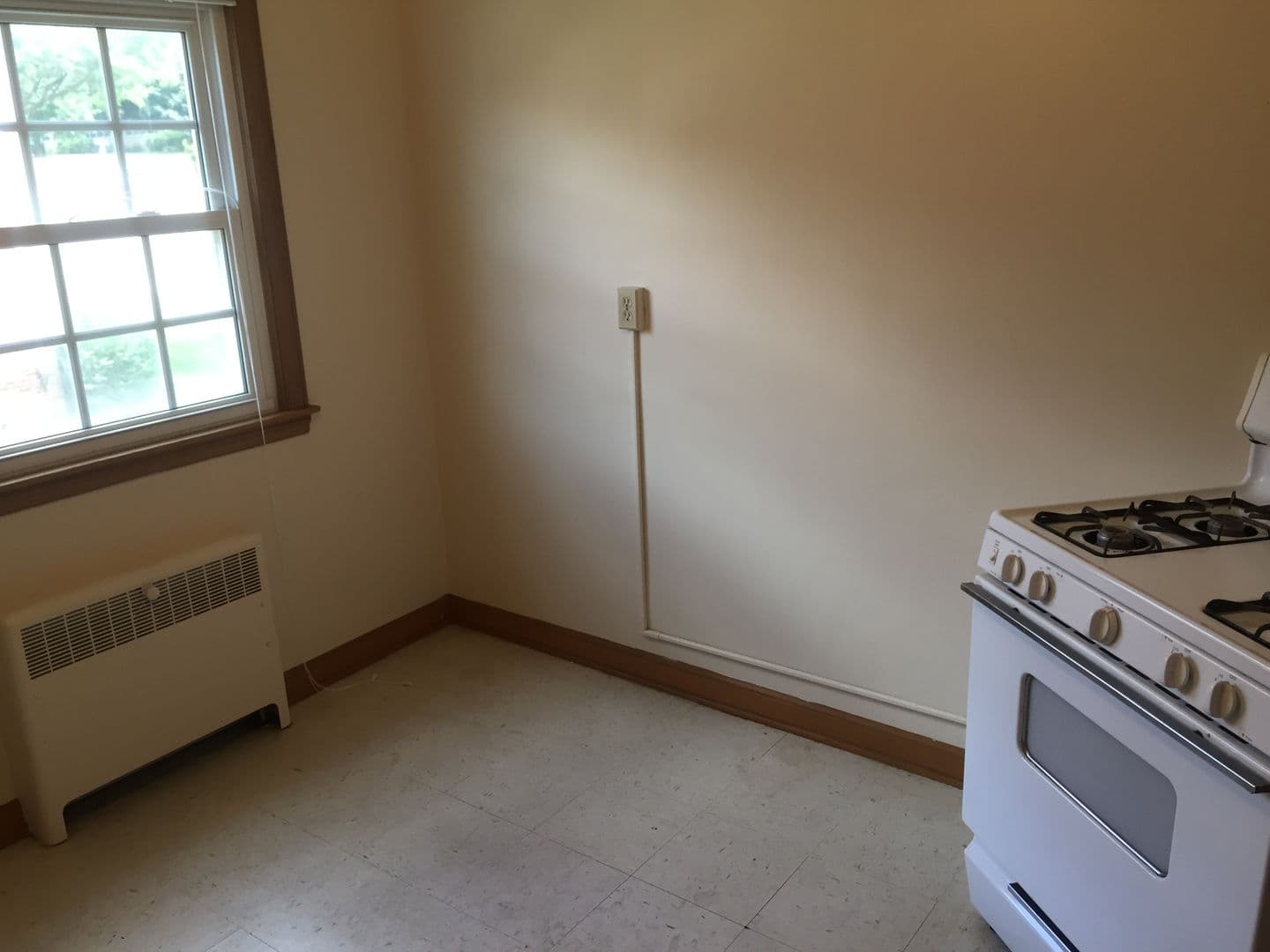Longfellow Garden Apartment Homes 14 of 38