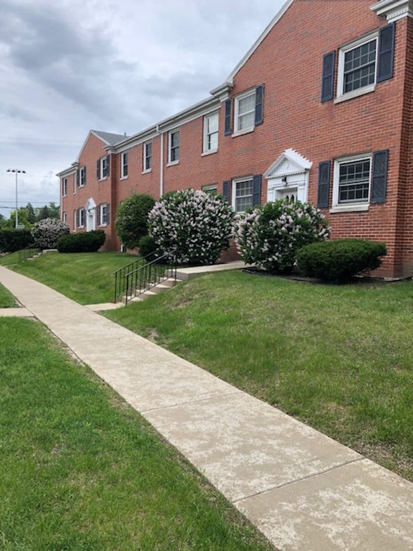 Longfellow Garden Apartment Homes 28 of 30