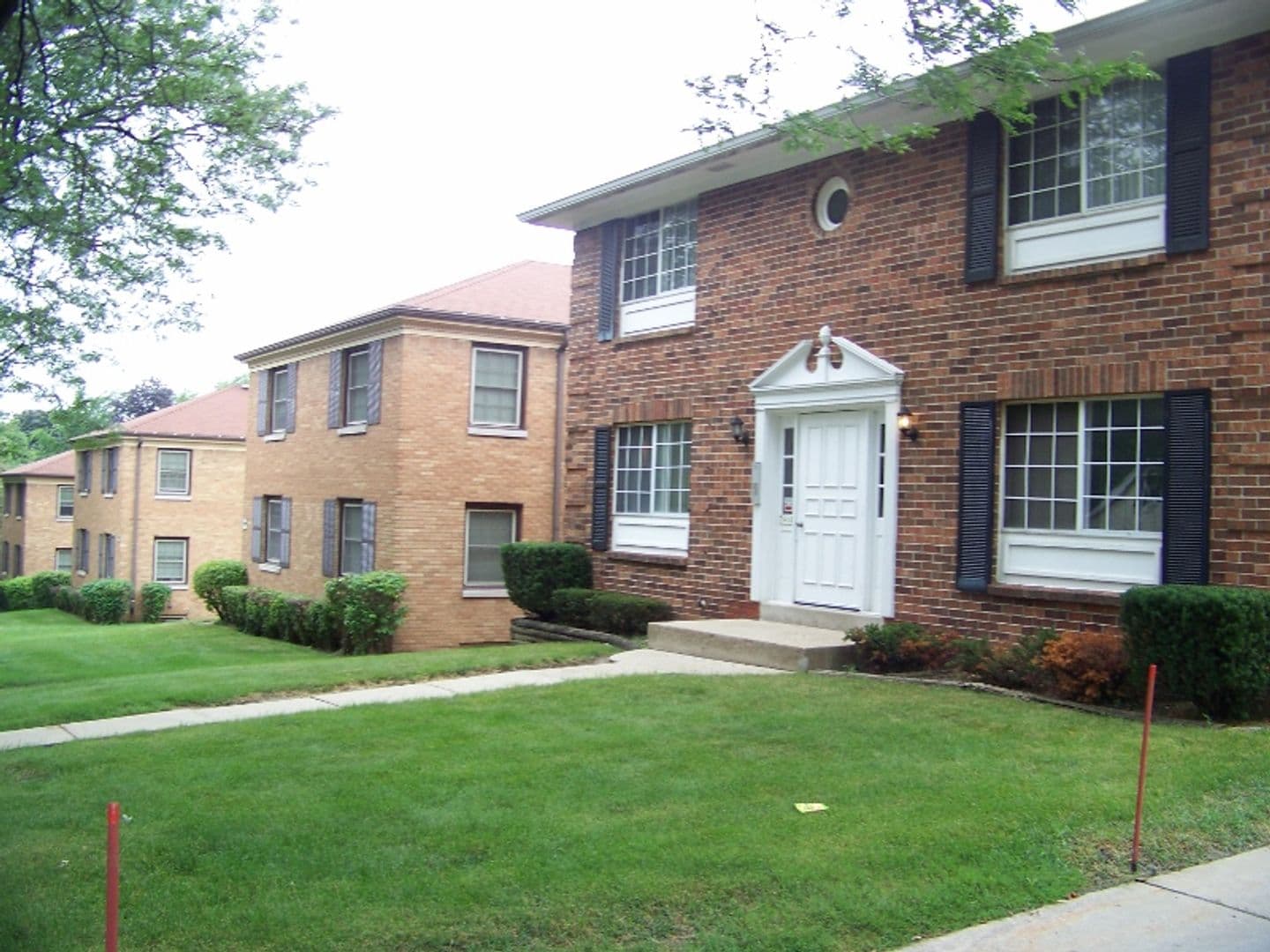 Longfellow Garden Apartment Homes 14 of 15
