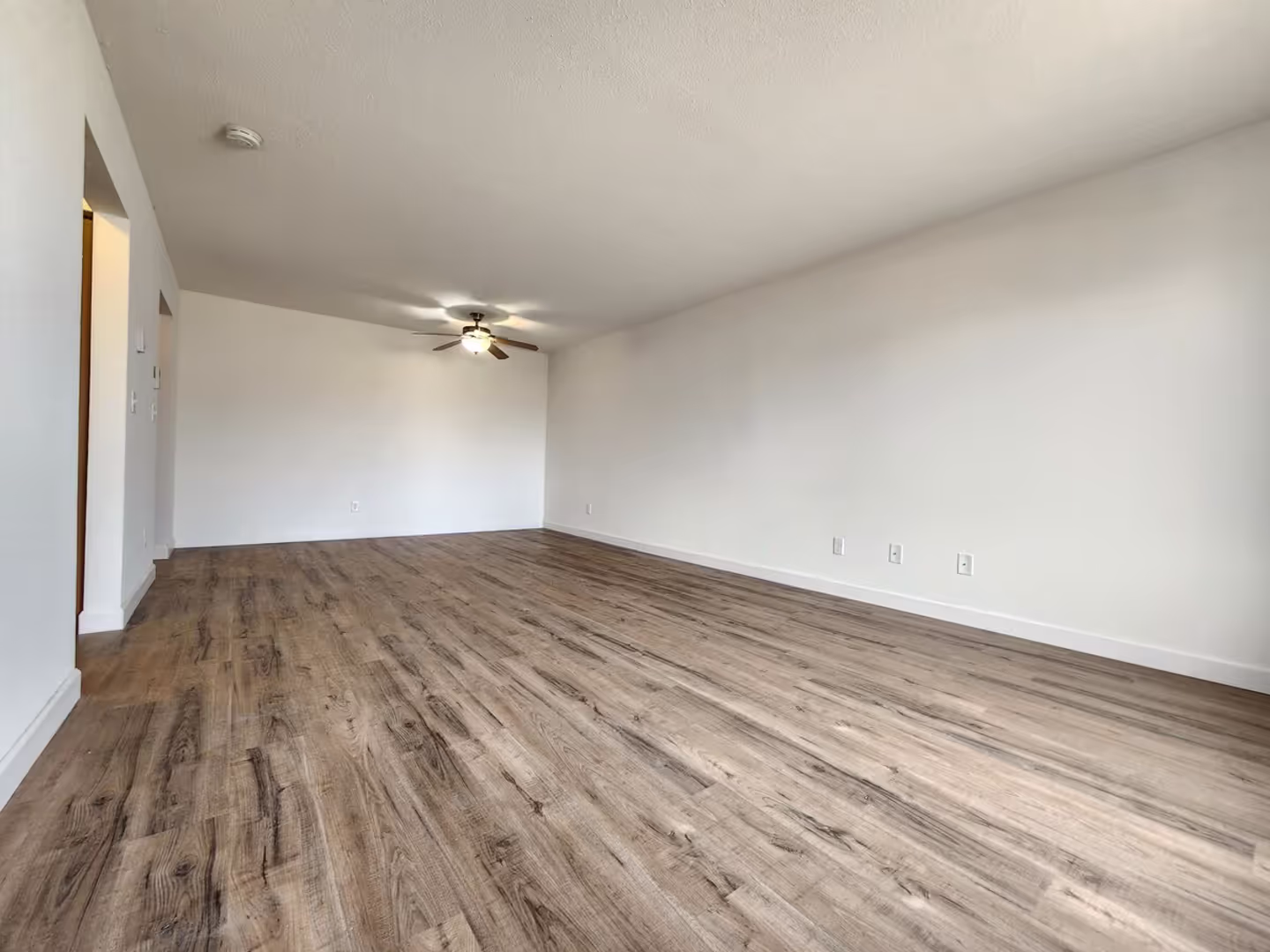 Newbury Place Apartment Homes 7 of 22