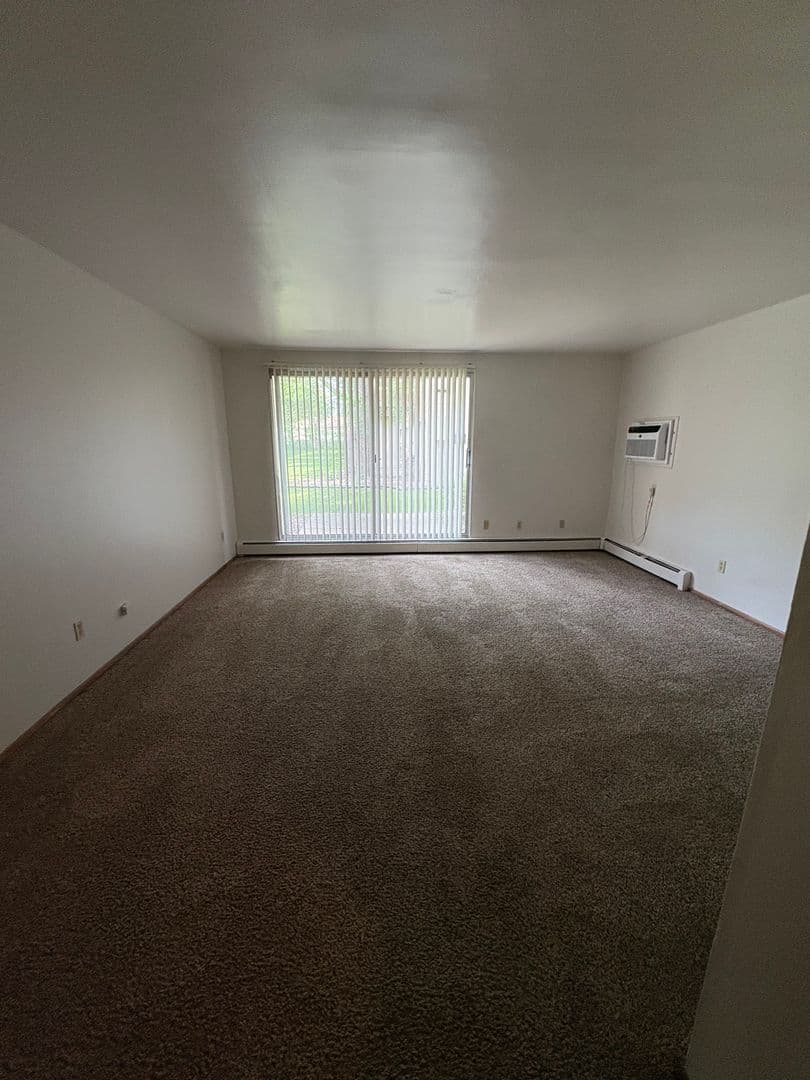 Woodland Court Apartment Homes 7 of 8