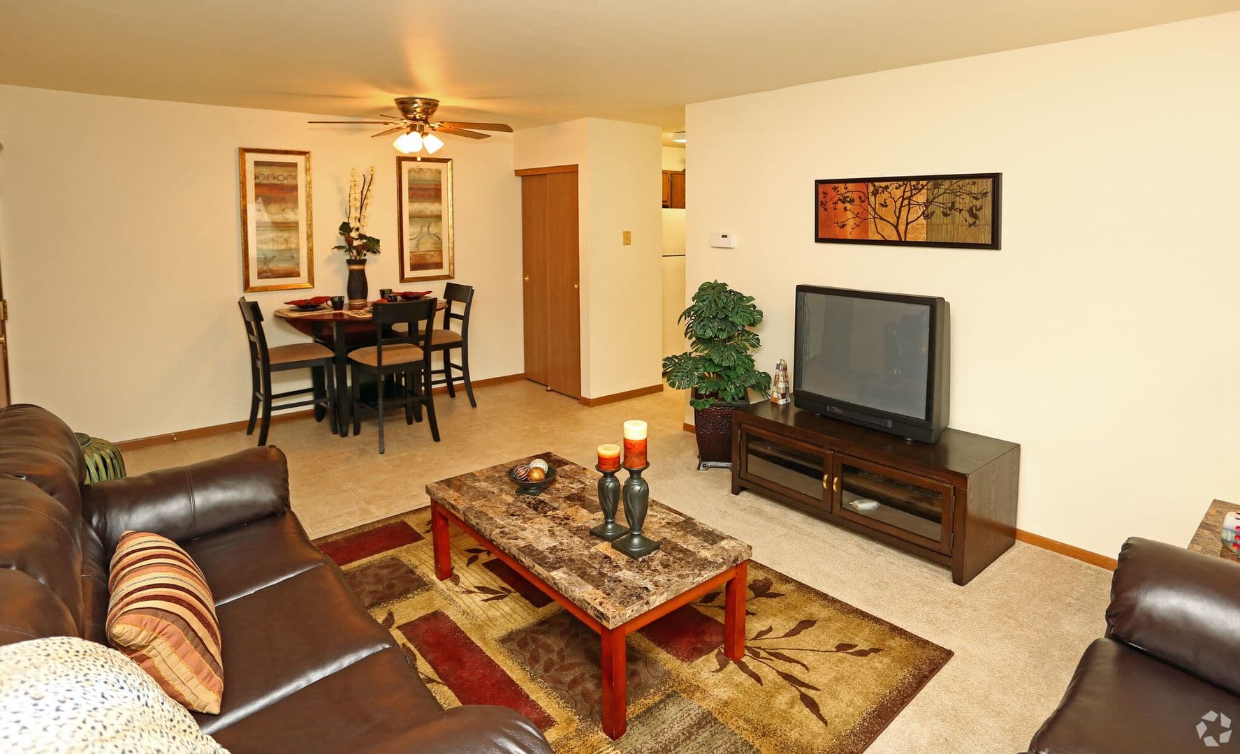 Deckner Manor Apartments 7 of 13