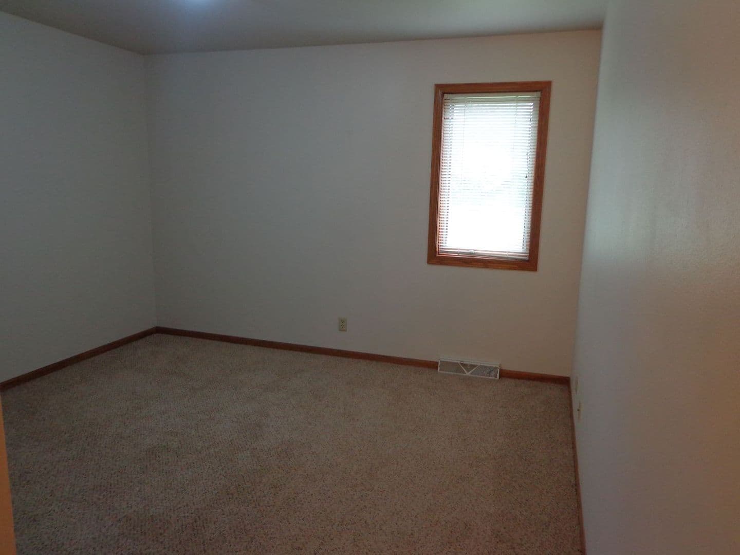 Woodridge Housing 21 of 28