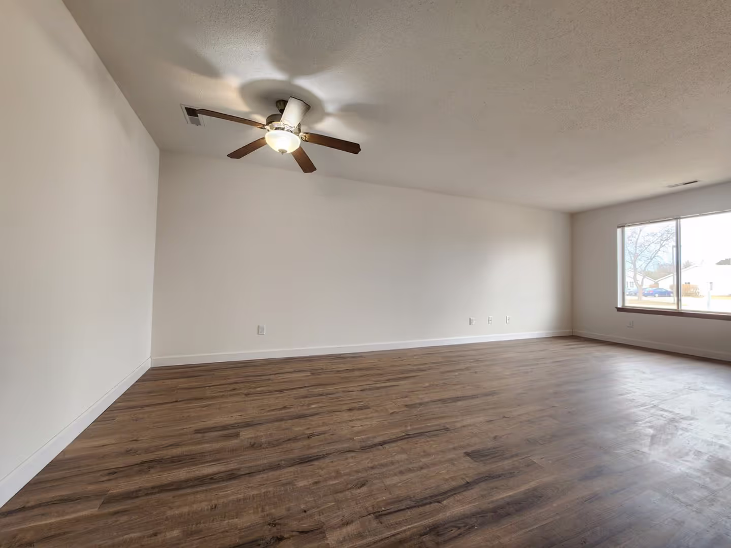 Newbury Place Apartment Homes 9 of 22