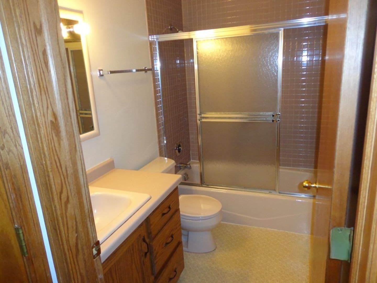 Woodridge Housing 6 of 20