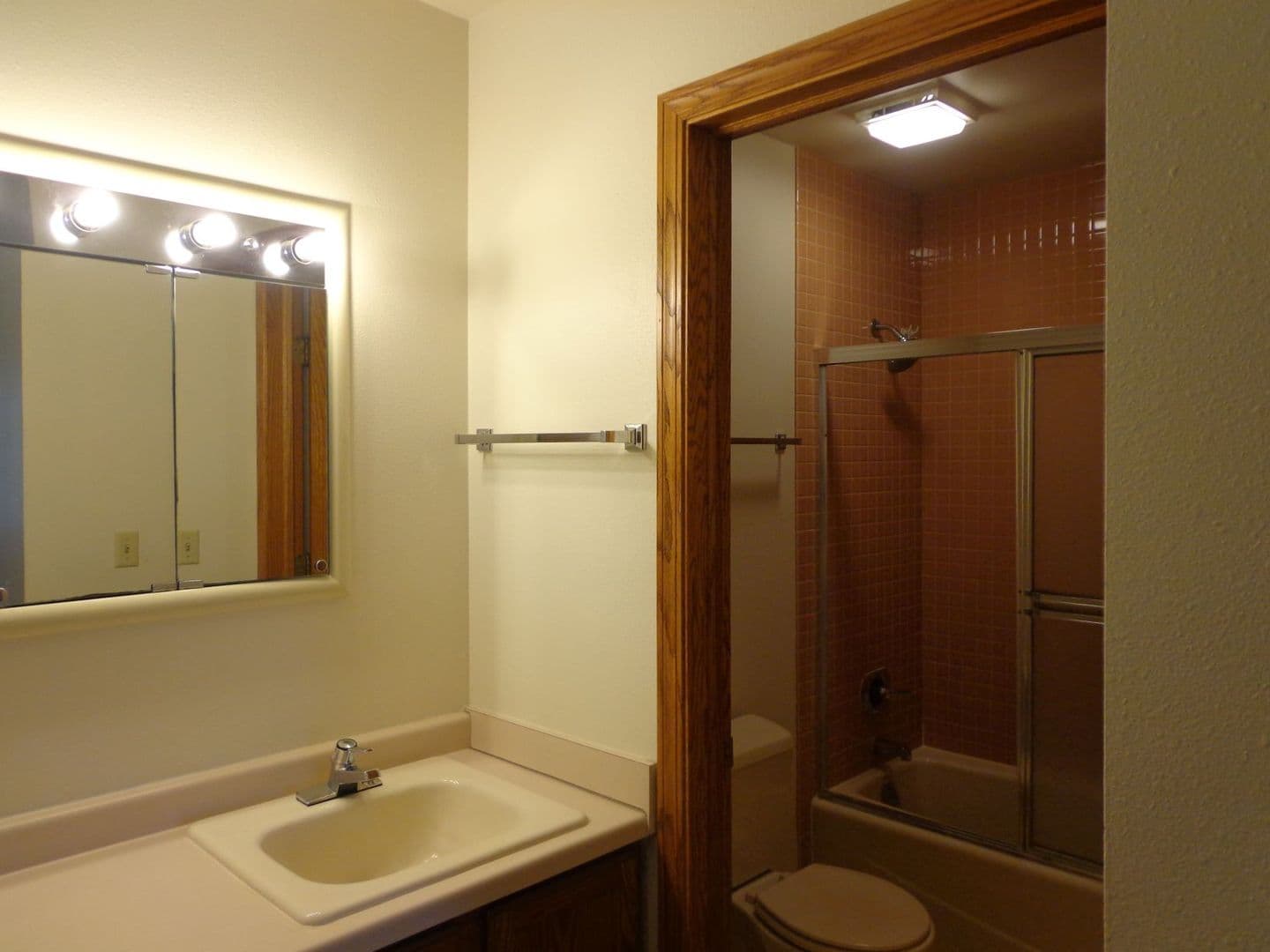 Woodridge Housing 19 of 28