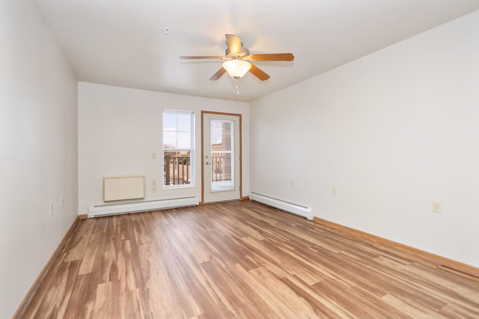Harborside Commons Senior Apartment Homes, HCSAH LLC 1 of 27