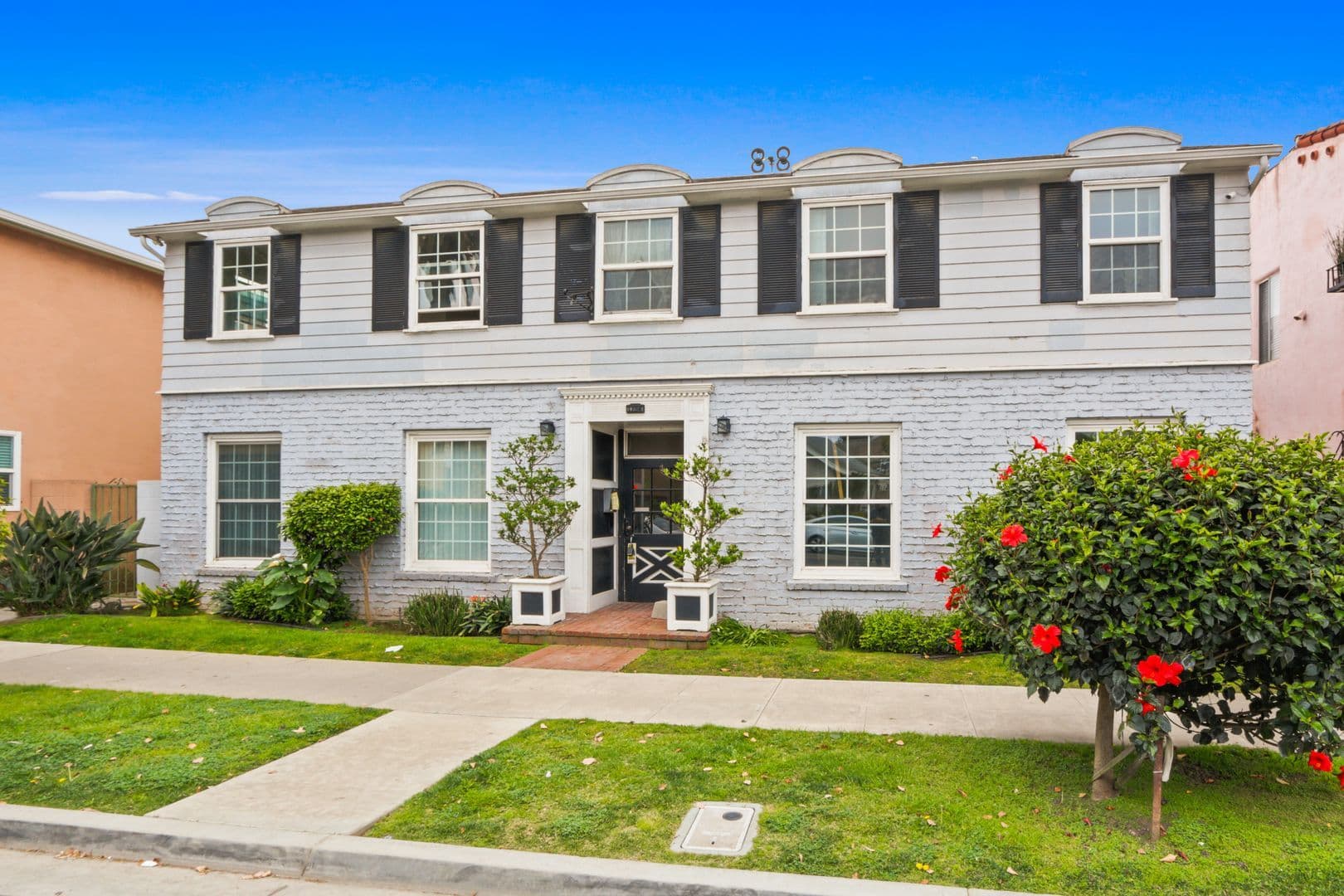 1734 E 3rd Street 5 of 5