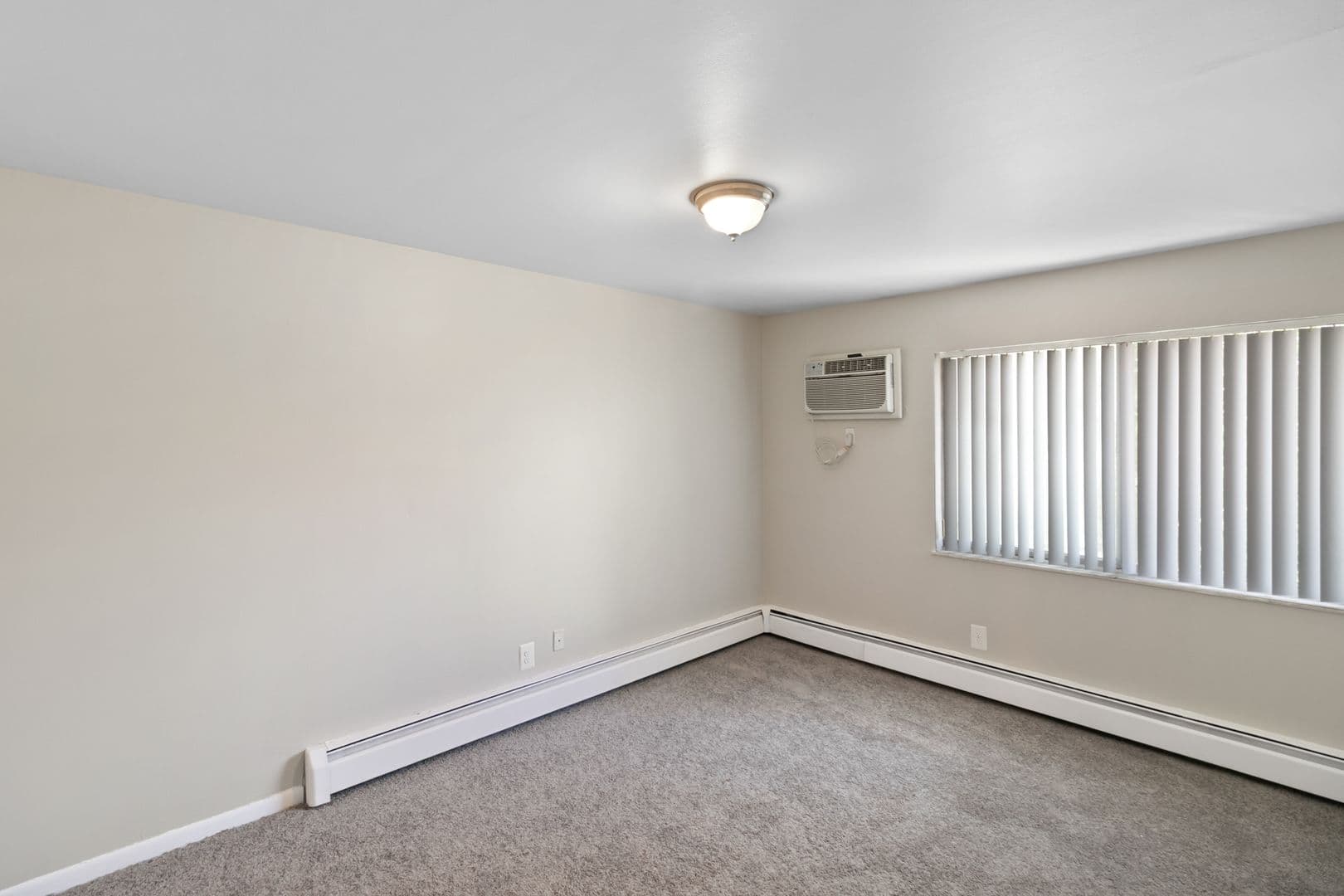 Lakeshore Apartments Coast to Coast Management 7 of 8