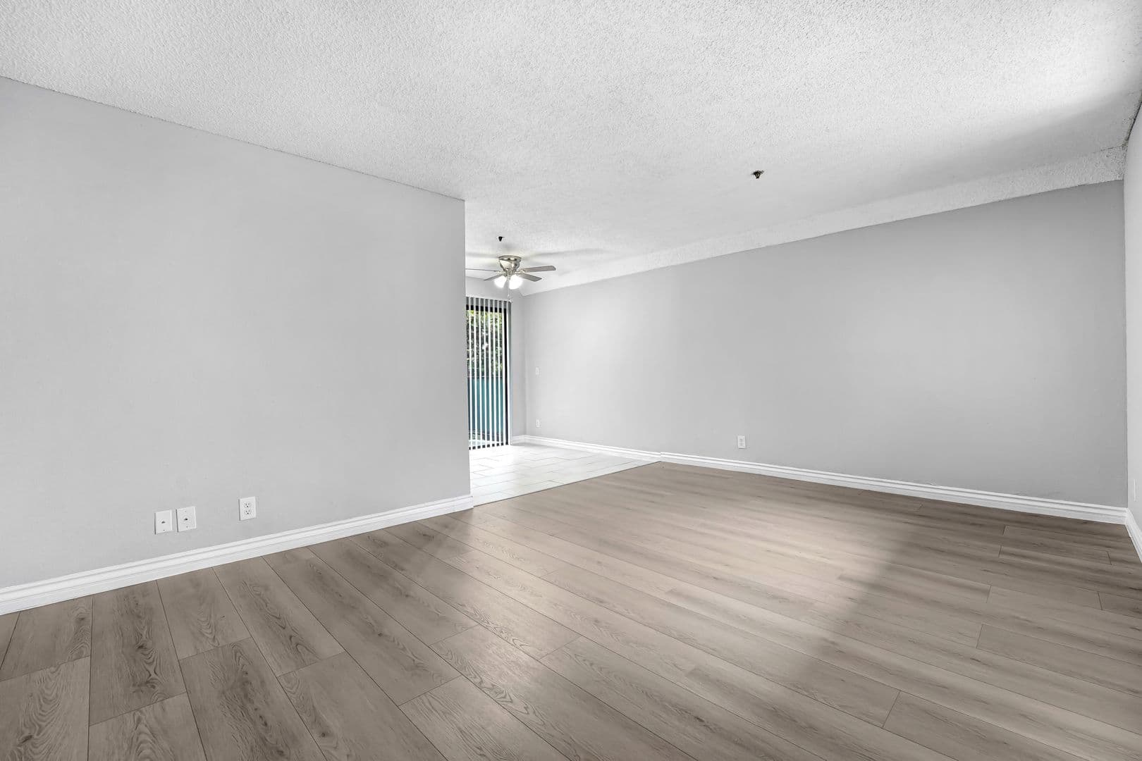 CCA - Columbia Court Apartments LP dba Tuscani Villas 2 of 15