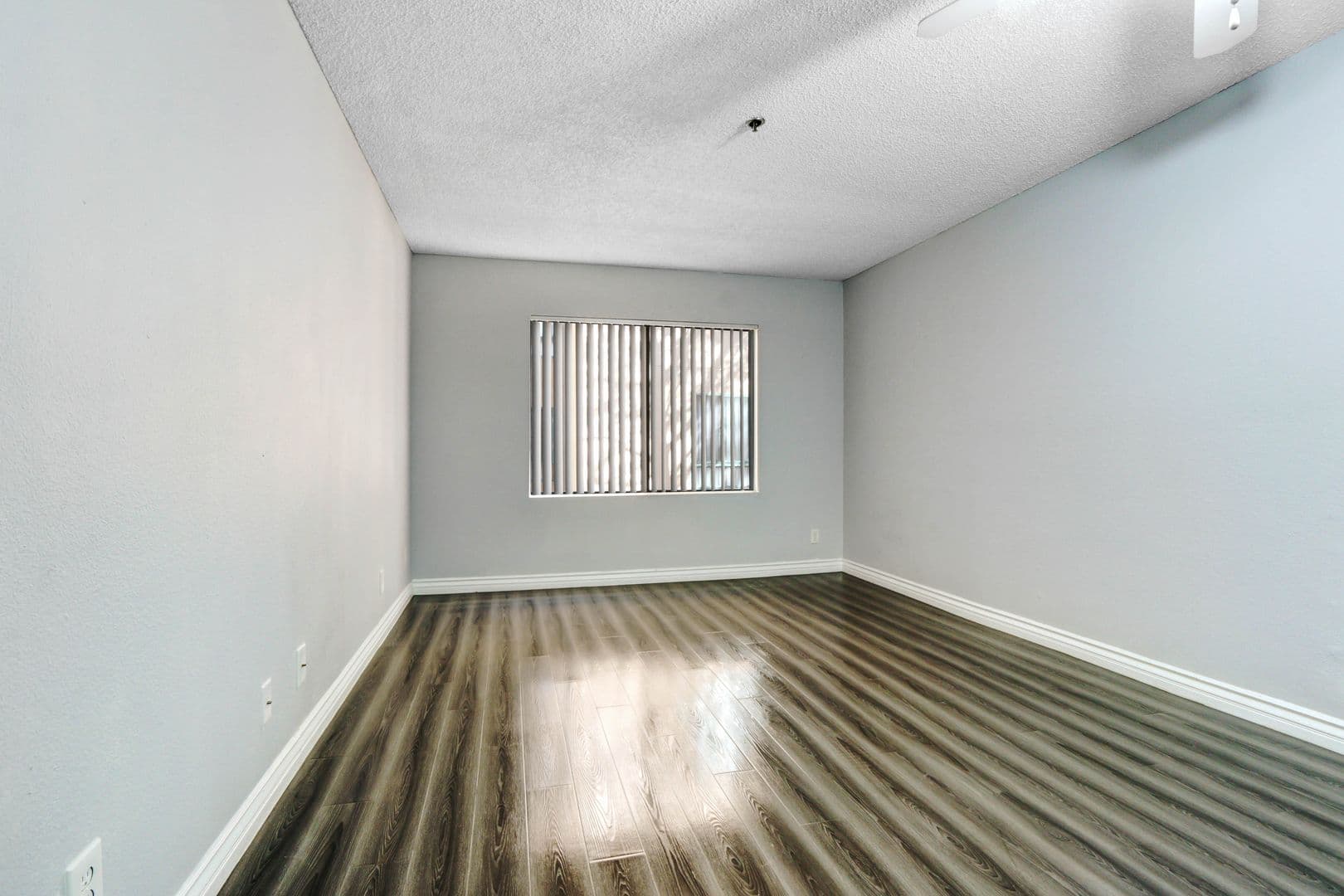 CCA - Columbia Court Apartments LP dba Tuscani Villas 4 of 10