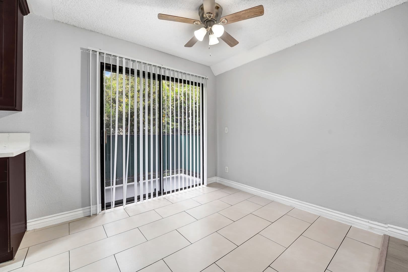 CCA - Columbia Court Apartments LP dba Tuscani Villas 4 of 15