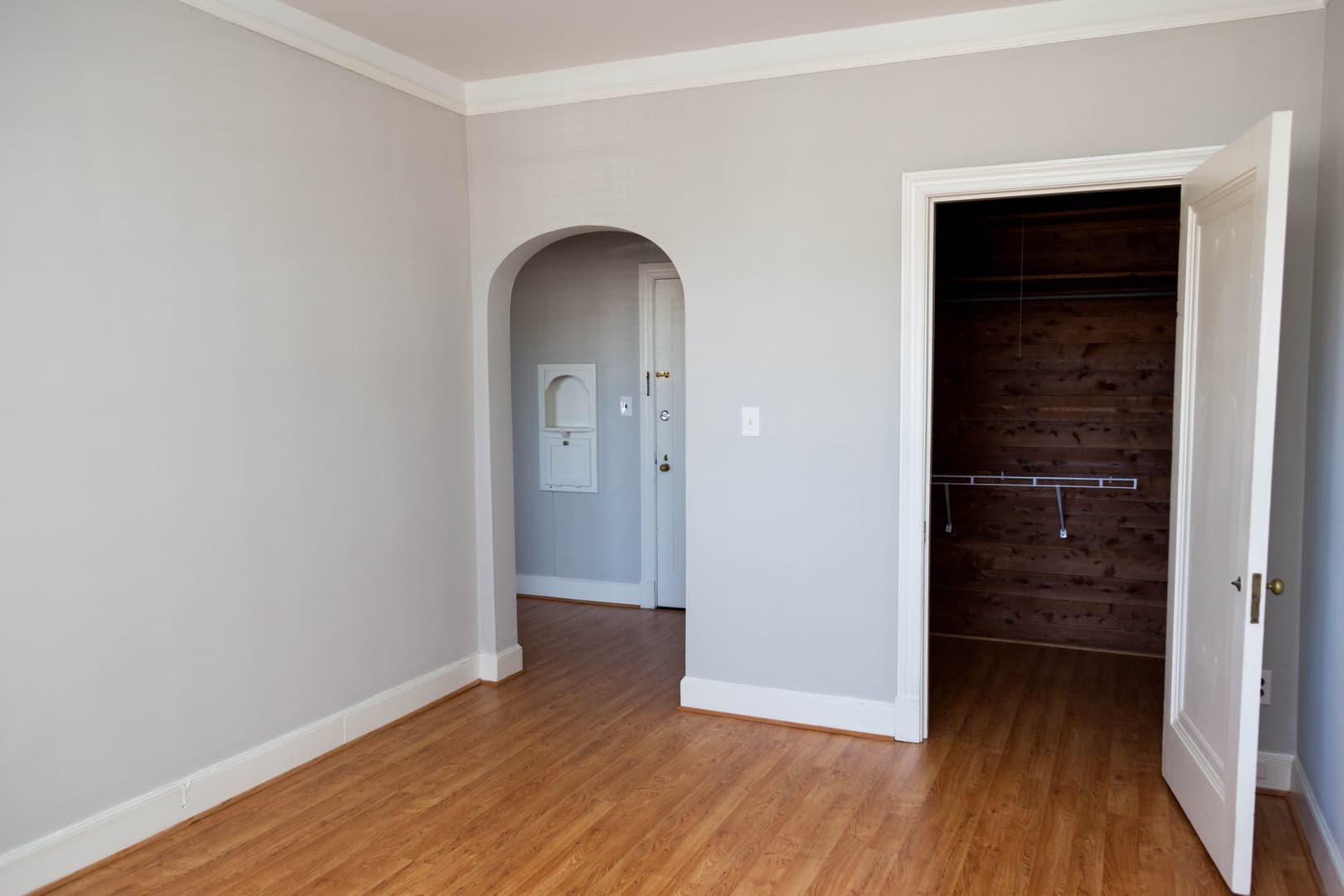 Gray Court Apartments 4 of 13