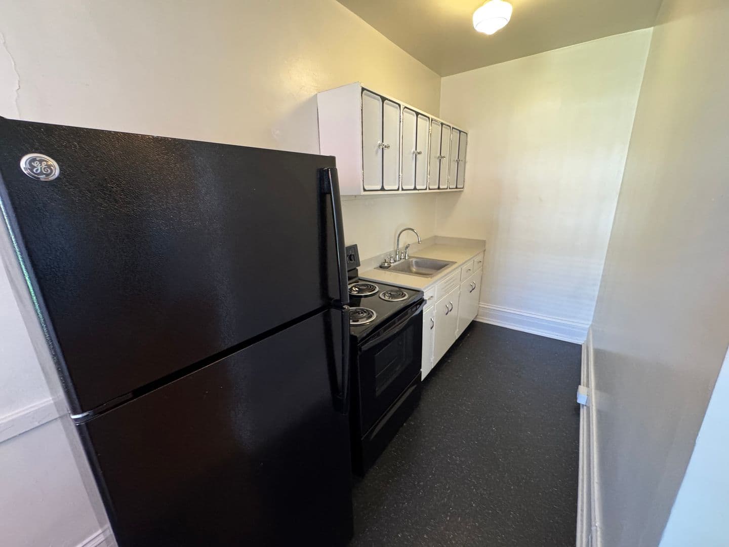 Gray Court Apartments 6 of 16