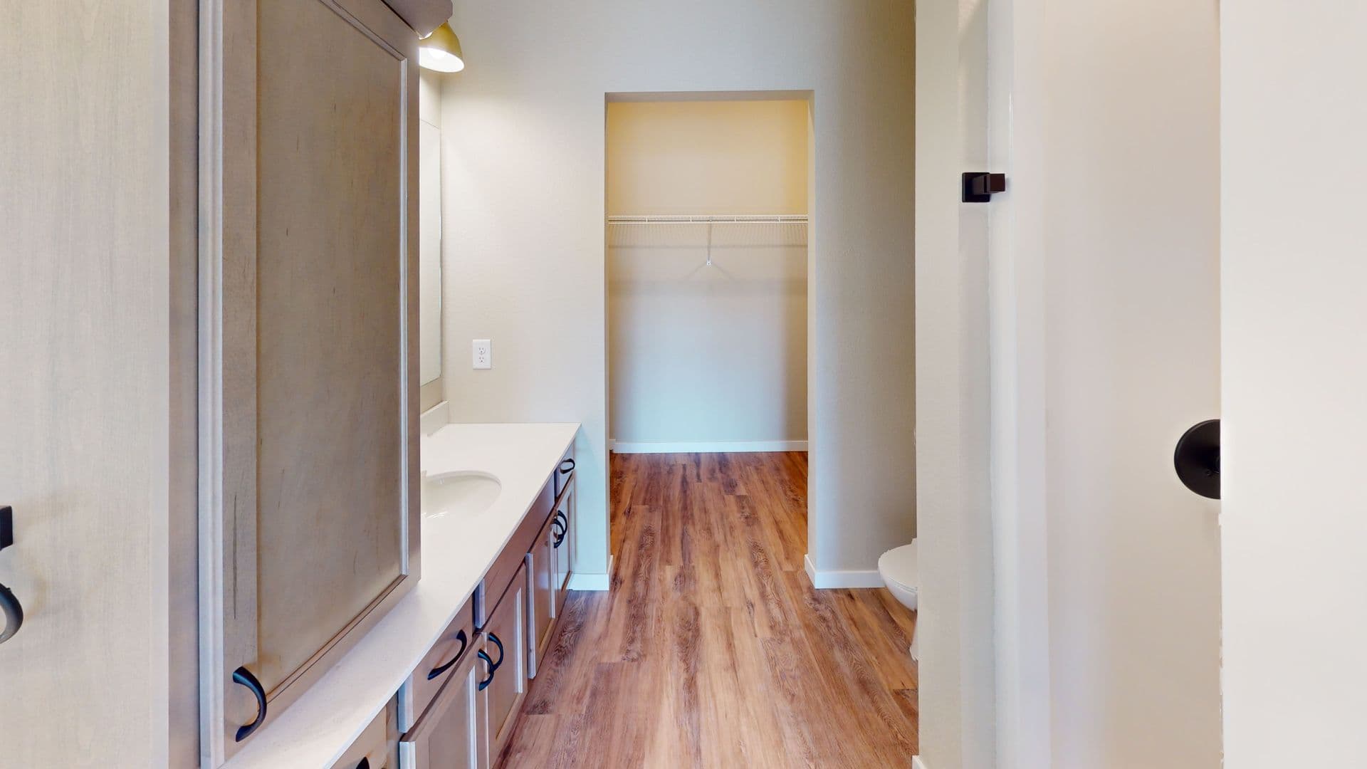 10Bedrock Apartments LLC 5 of 7