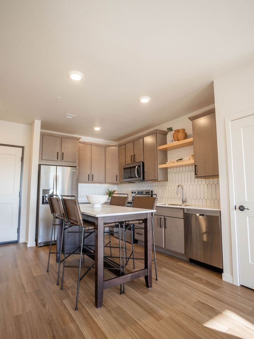BLOC Partners, LLC 4 of 12