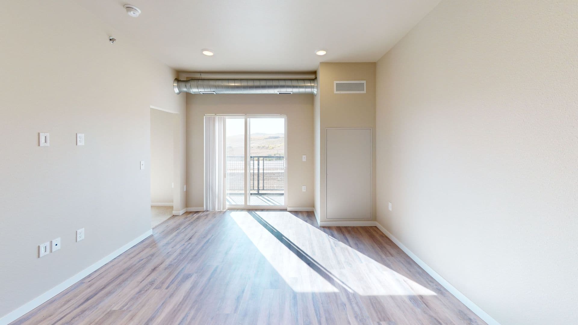 10Bedrock Apartments LLC 5 of 7