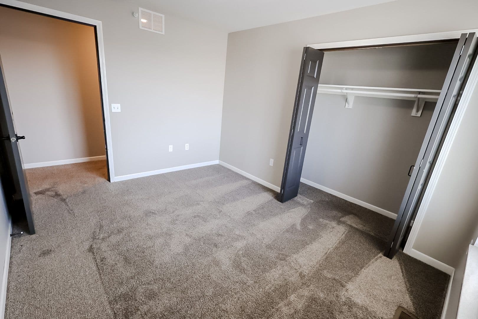 Huntington Village - Sioux Falls LLC 6 of 11