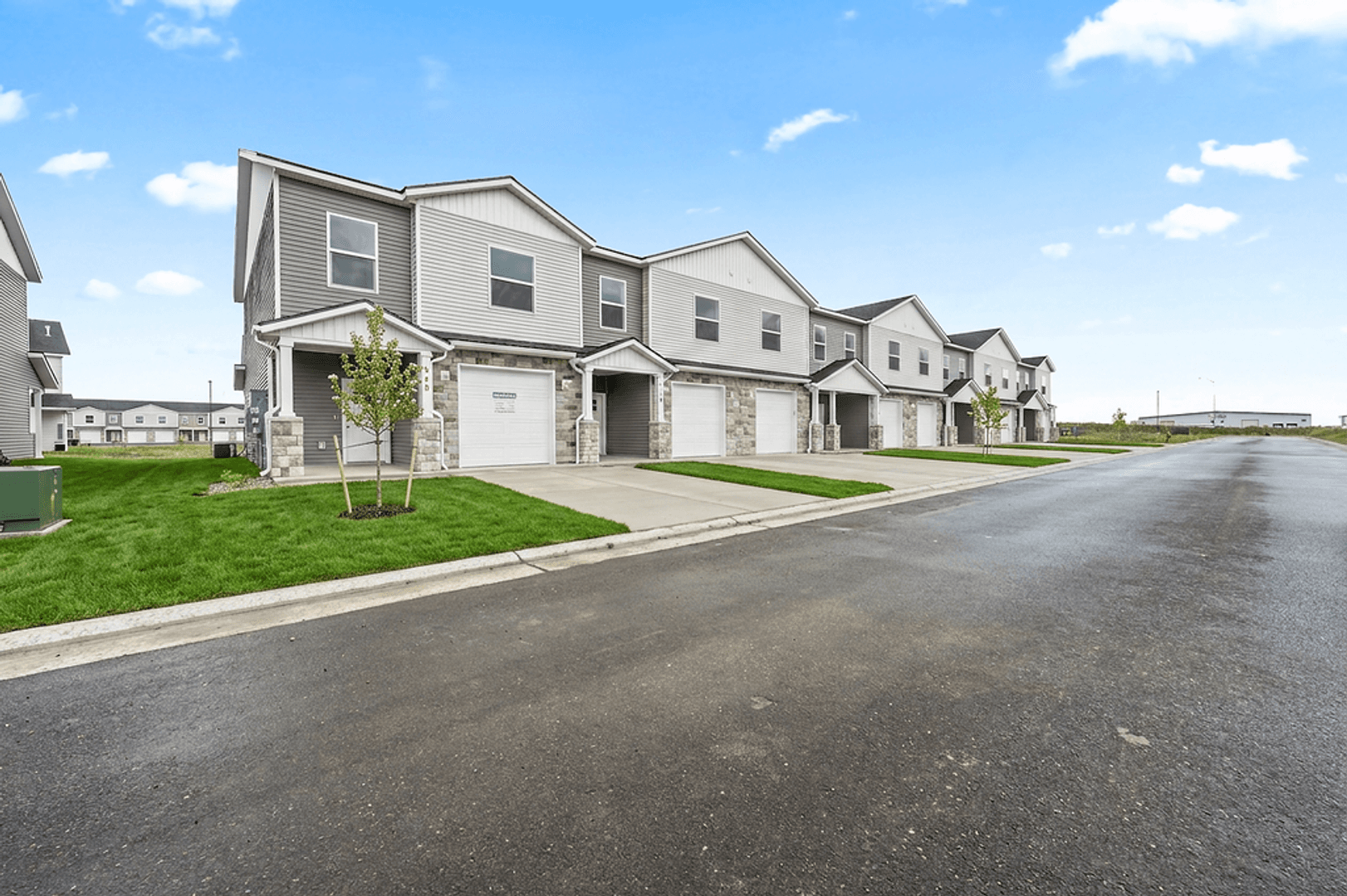 Sugar Mill Townhomes 11 of 12