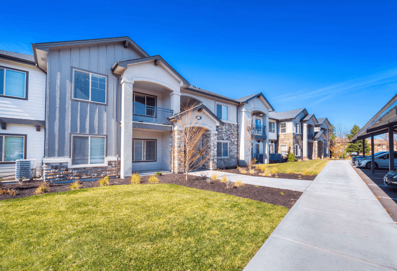 Eagle River Apartments 14 of 18