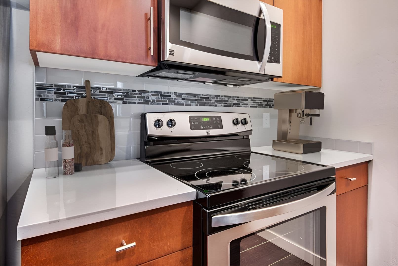 Eagle River Apartments 2 of 18