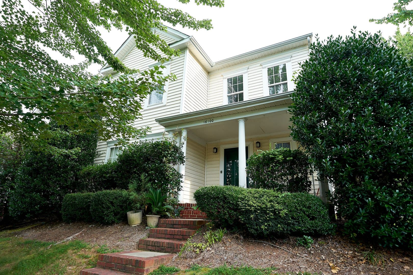 Sunninghill House 7 of 15