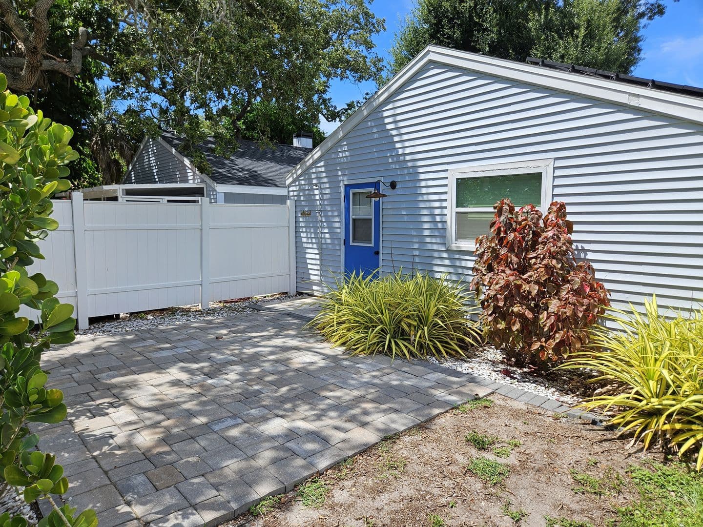 5042 Linda St #A 15 of 24