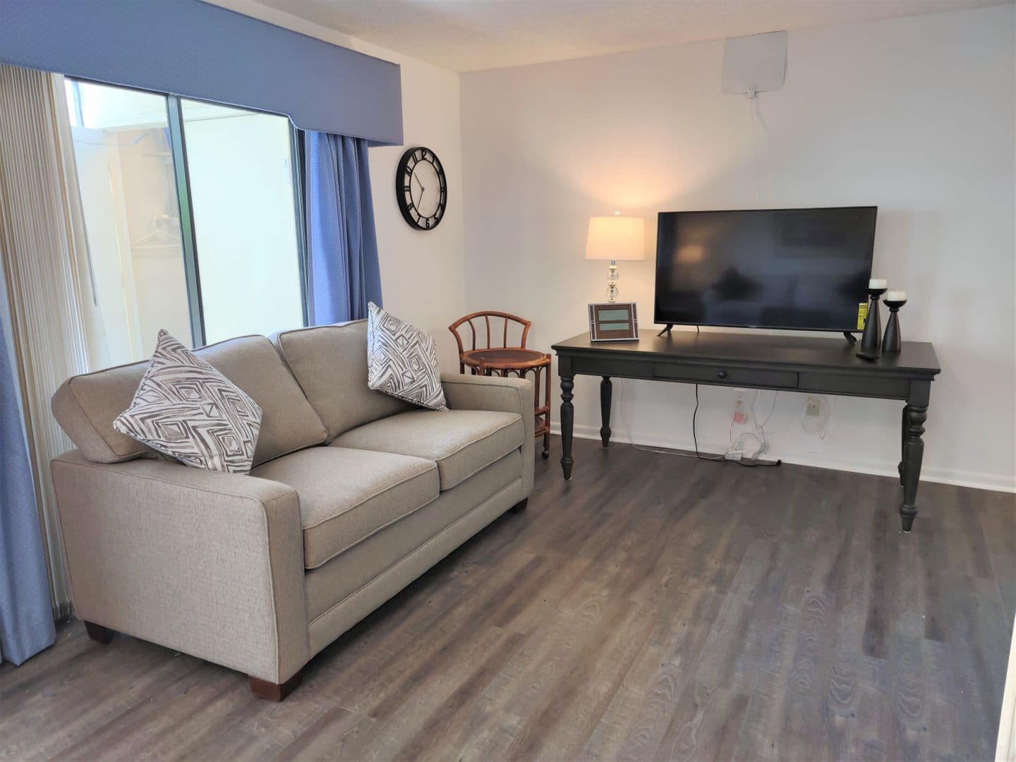 650 Bird Bay Drive E Unit 105 11 of 42