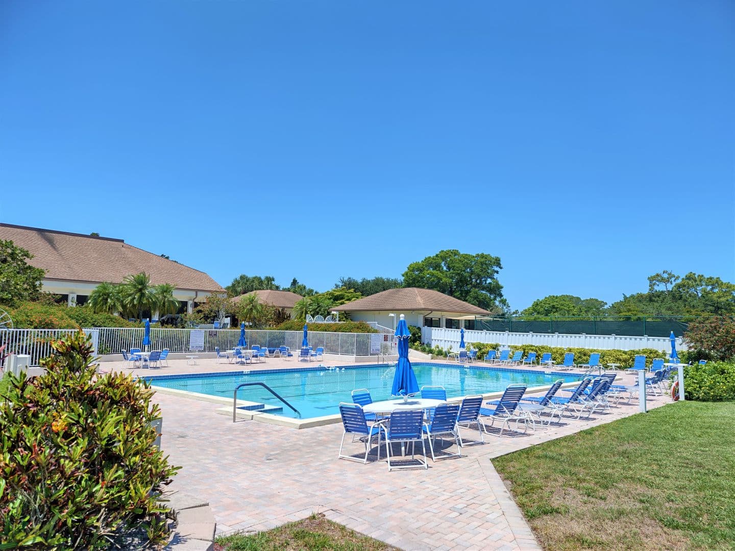 650 Bird Bay Drive E Unit 105 37 of 42
