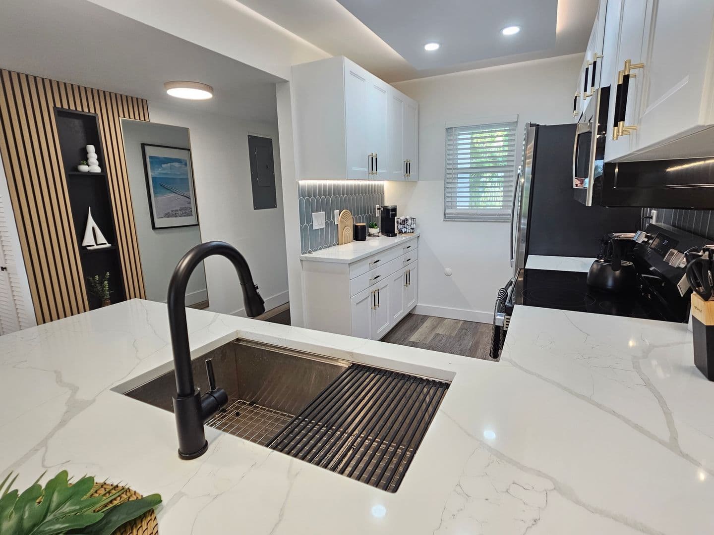 437 Cerromar Lane #424 - Seasonal Short-Term 31 of 65