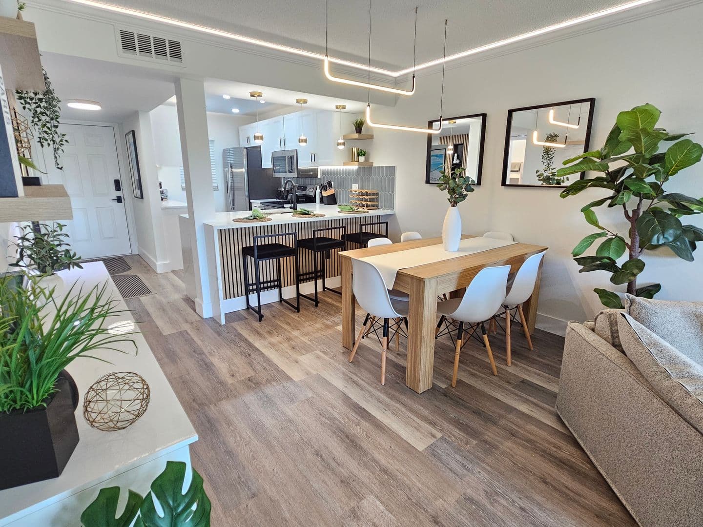 437 Cerromar Lane #424 - Seasonal Short-Term 25 of 65