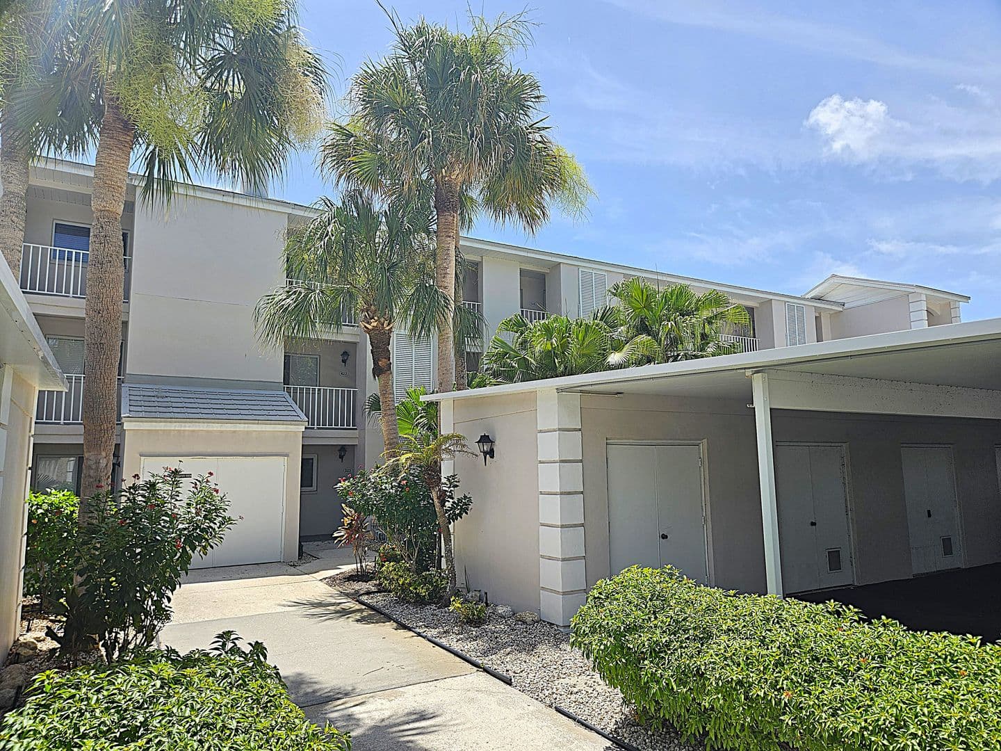 437 Cerromar Lane #424 - Seasonal Short-Term 4 of 65