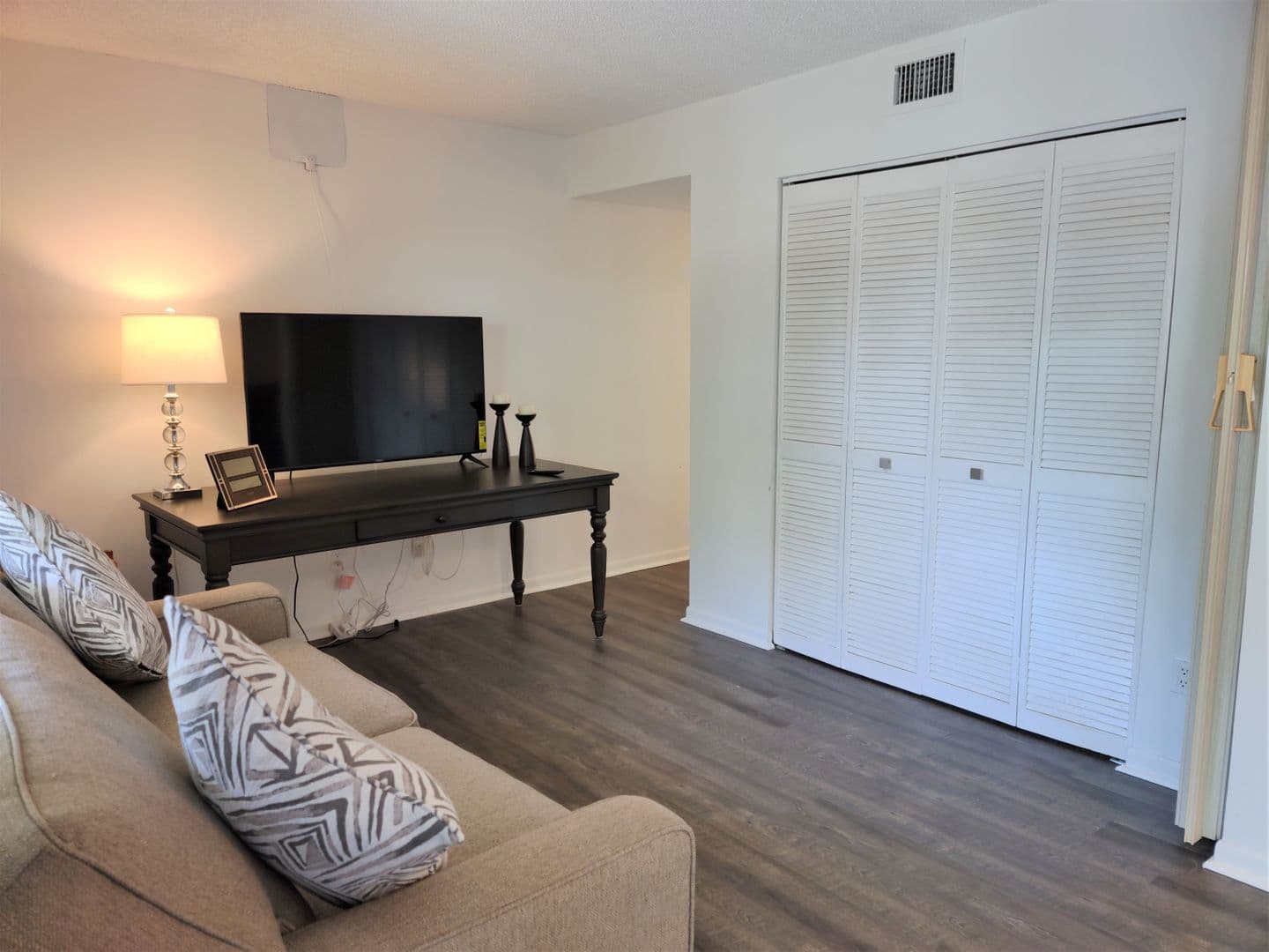 650 Bird Bay Drive E Unit 105 12 of 42