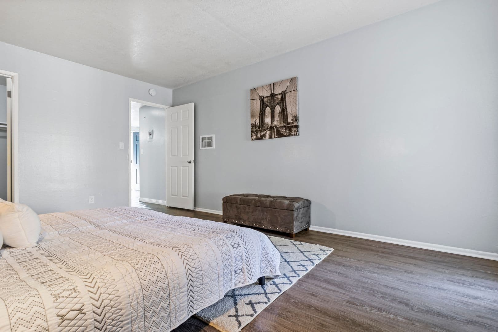 French Quarter Apartments 10 of 12