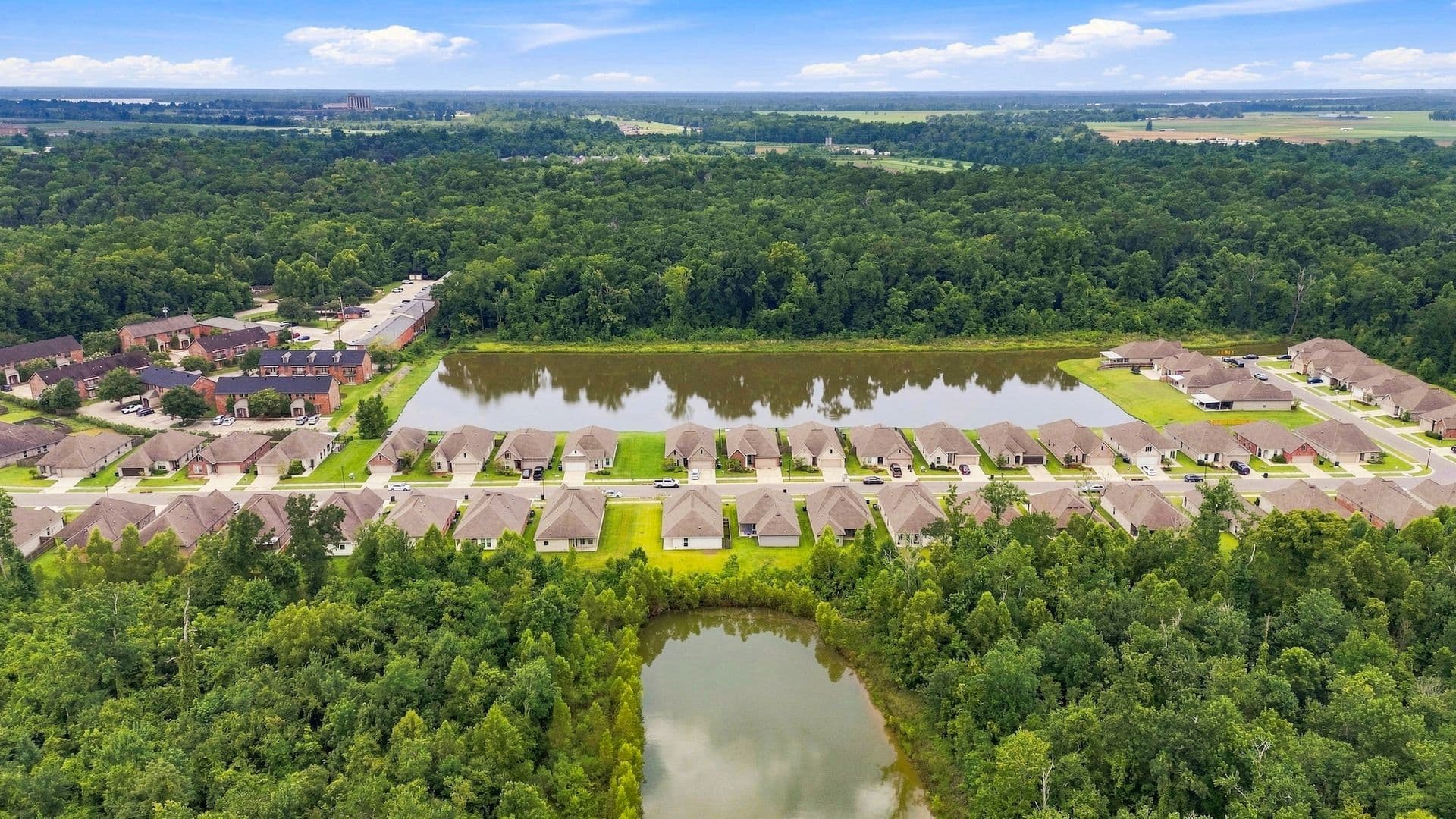 7211 Kenilworth Crossing Avenue - CONSIGNMENT 20 of 22